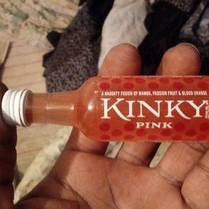 Meet your Posher, Adrian